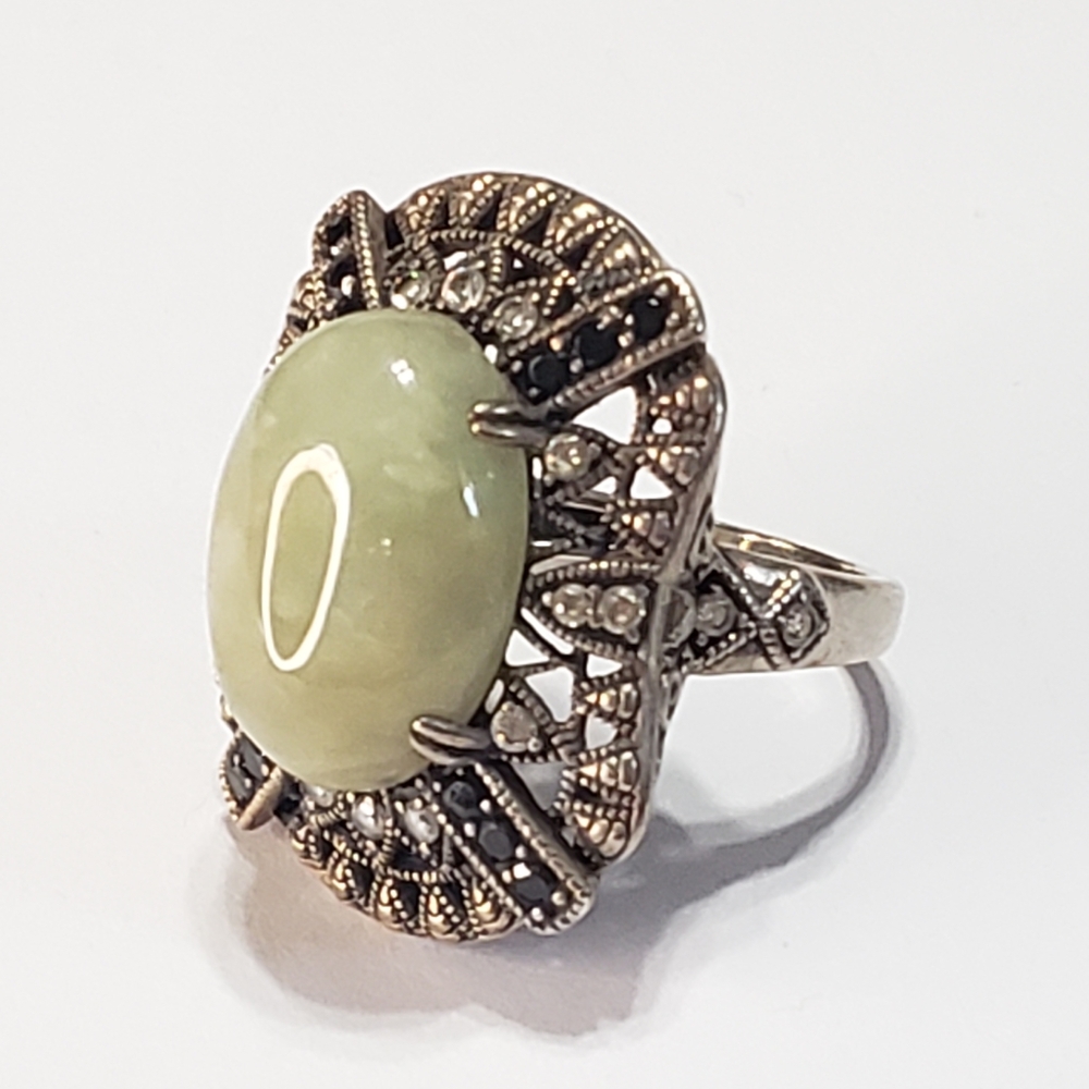 Vintage Marcasite Ring with Jade